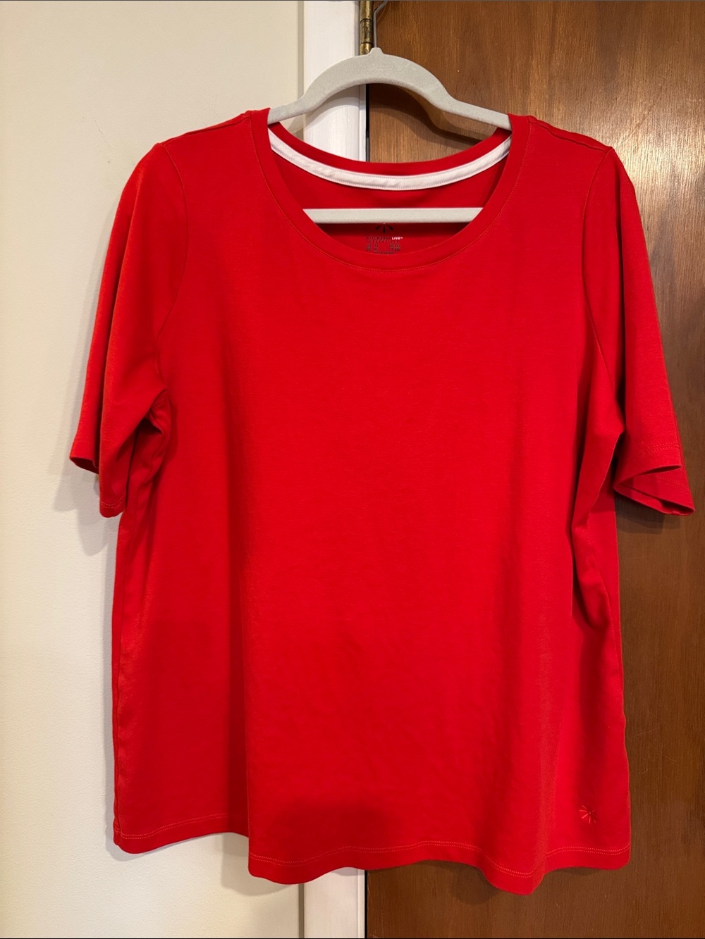 Isaac Mizrahi Live Essentials Red Crew Neck Tee